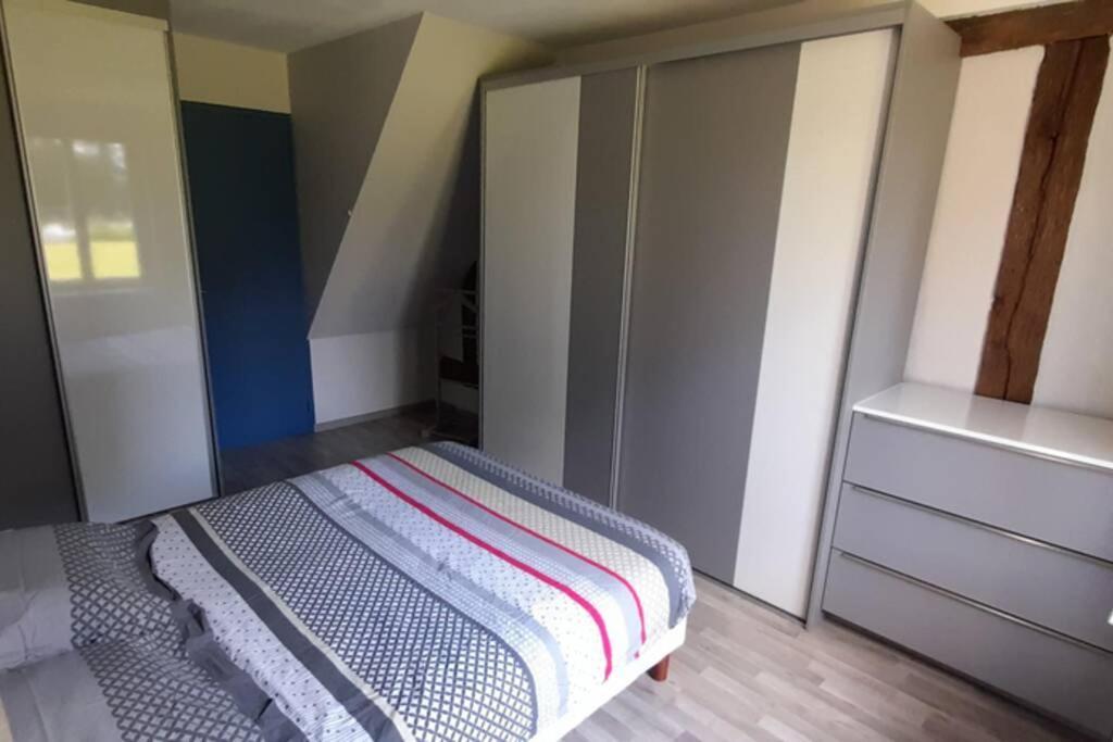 Maison En Colombage Renovee La Fontenelle  Экстерьер фото